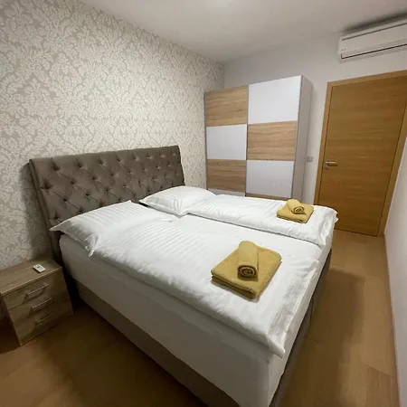 Sag Panorama 3 Free Parking Free Wifi Apartment Pressburg